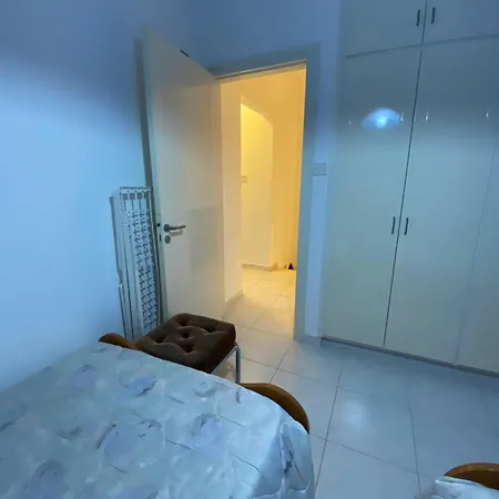 Sunny 2br In Near Beaches,protaras! Ferienhaus *