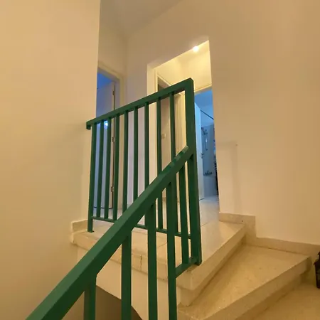 Sunny 2br In Near Beaches,protaras! Ferienhaus