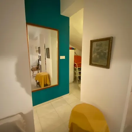 Sunny 2br In Near Beaches,protaras! *