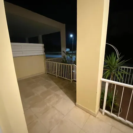 Sunny 2br In Near Beaches,protaras! Casa de Férias Paralimni
