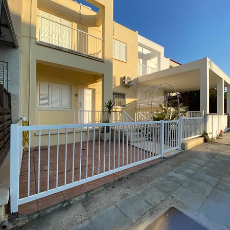 Sunny 2br In Near Beaches,protaras! Σπίτι διακοπών